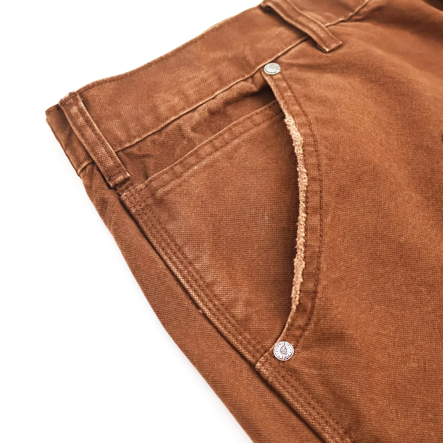 🅿️760 [Exclusive supply] CH Crow Heart Work Jeans are made of twill high-ounce washed denim fabric, exclusive CH-specific logging overalls style (non-Levis Vintage) custom-woven and dyed fabric, and the two-color cross is cowhide + sheepskin (all leather imported from Italy is custom-dyed separately, with consistent texture and no color difference). The stitch length, thread color, and wiring of the car are exactly the same. The inner lining is jacquard, with embroidery on the waist, 925 silver hardware, and heavy-duty washing and manual polishing. Size:30-32-34-36